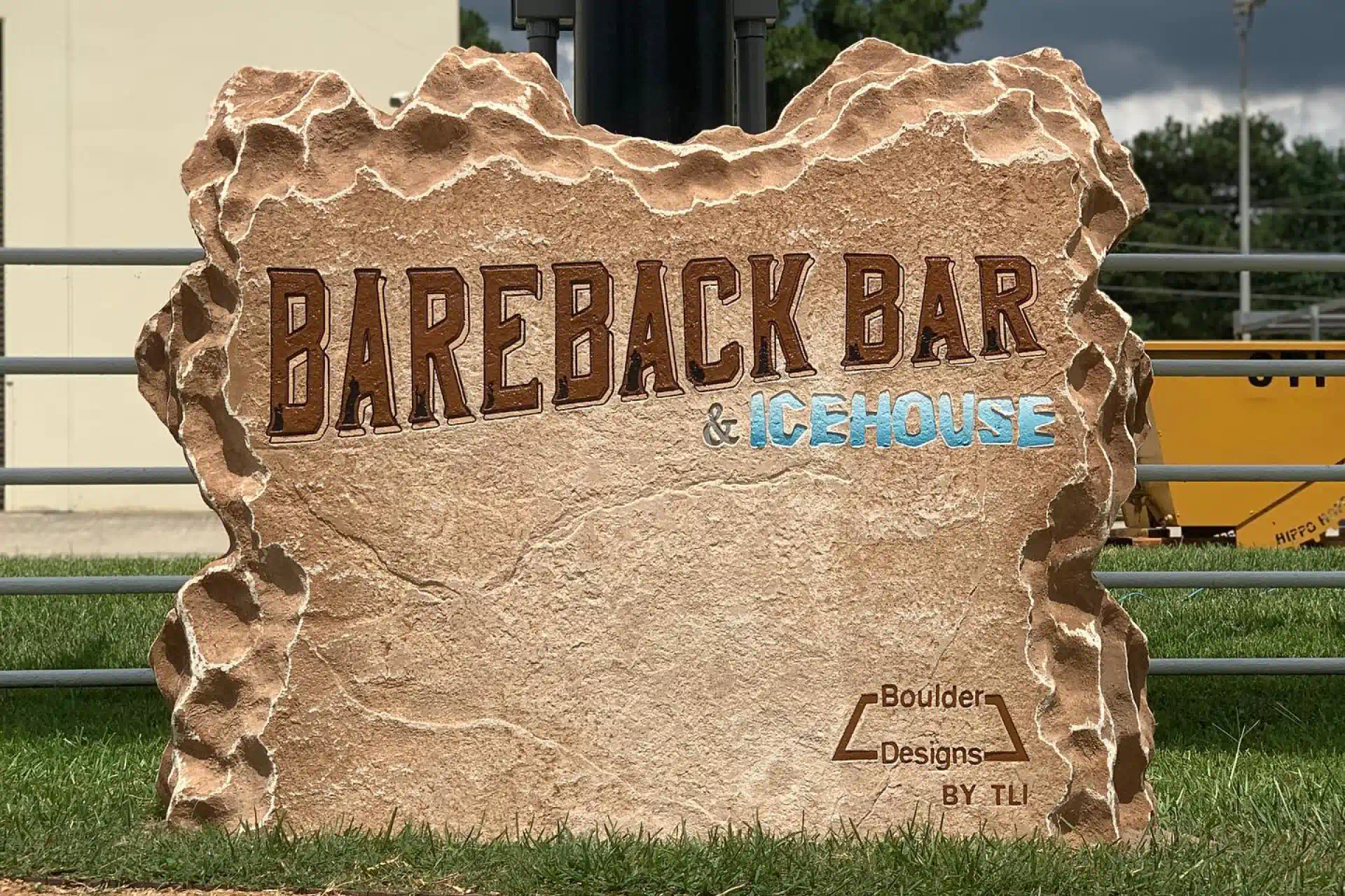 Stone Signage Corinth, TX | Boulder Designs by Custom Stonecraft